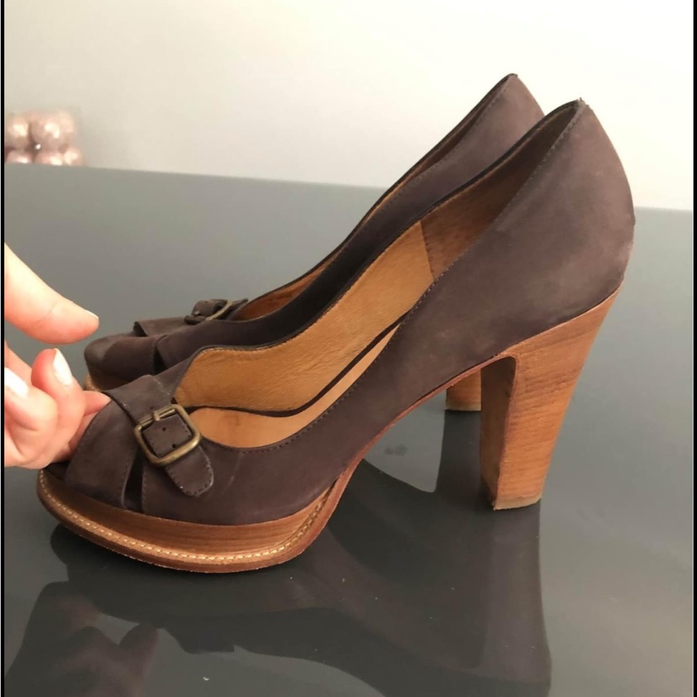 Brown Suede KORS by Micheal Kors heels size 10 US